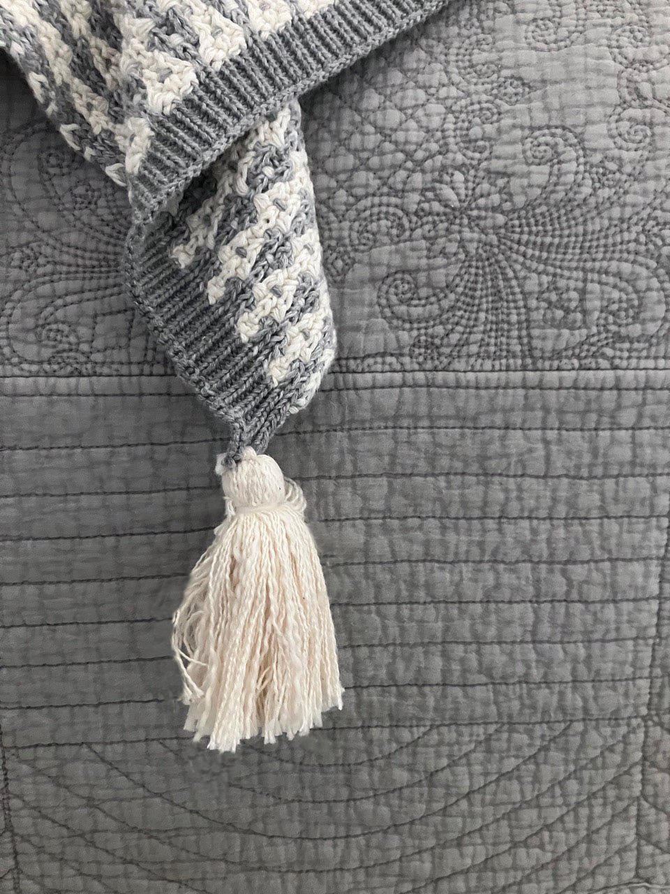 Houndstooth Throw