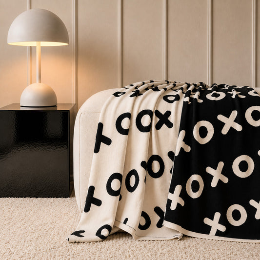 Noughts and Crosses - Reversible Throw