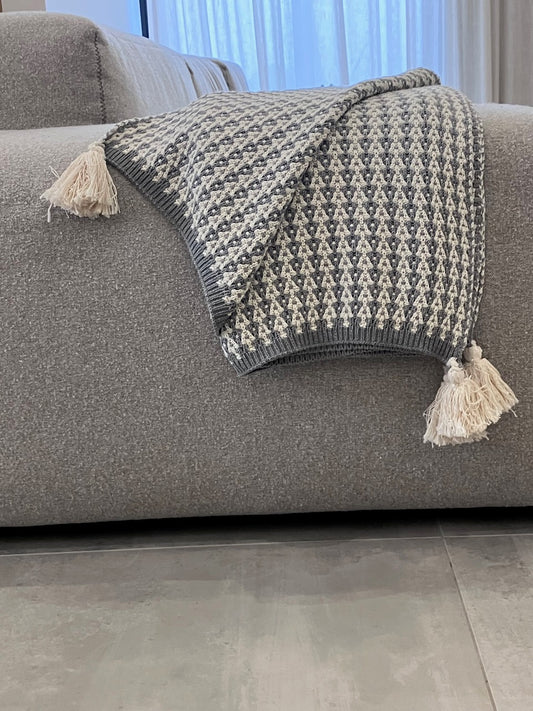 Houndstooth Throw